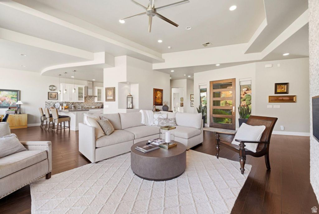 Image 10 of property listing at 2405 W ENTRADA TRL #78, St. George, UT 84770