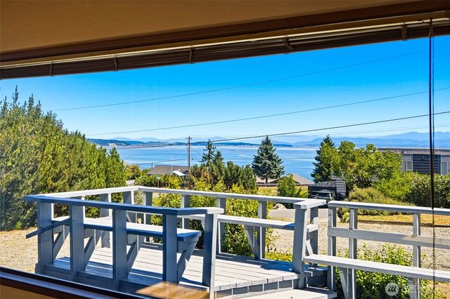 1838 Edgewood Drive, Camano Island, WA 98282
