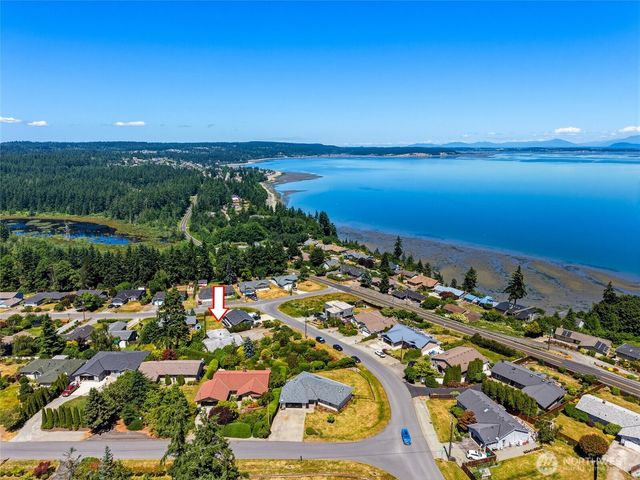 1838 Edgewood Drive, Camano Island, WA 98282