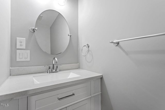 520 S Bloodworth Street, Raleigh, NC 27601