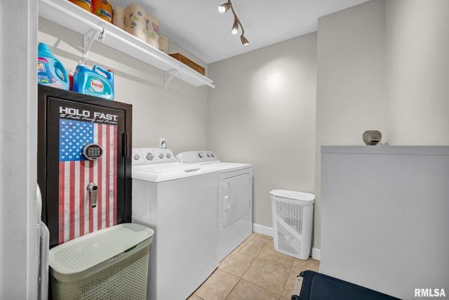 715 E CHATHAM Street, Metamora, IL 61548