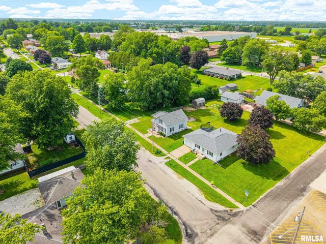 715 E CHATHAM Street, Metamora, IL 61548