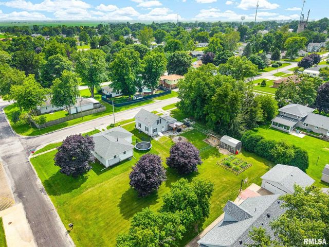 715 E CHATHAM Street, Metamora, IL 61548