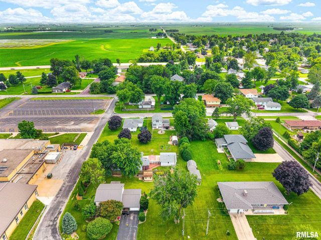 715 E CHATHAM Street, Metamora, IL 61548