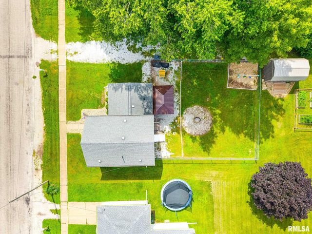 715 E CHATHAM Street, Metamora, IL 61548