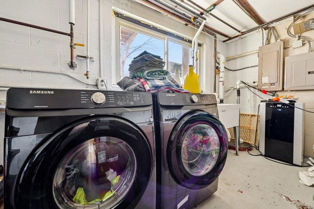 11817 W Grange AVENUE, Hales Corners, WI 53130