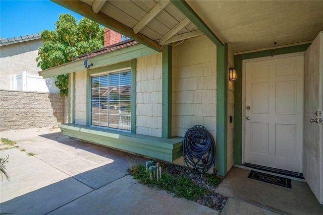 3484 Cherry Blossom Lane, Lake Elsinore, CA 92530