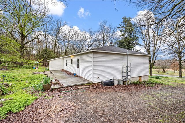 1068 County Road 2305, Hartman, AR 72840