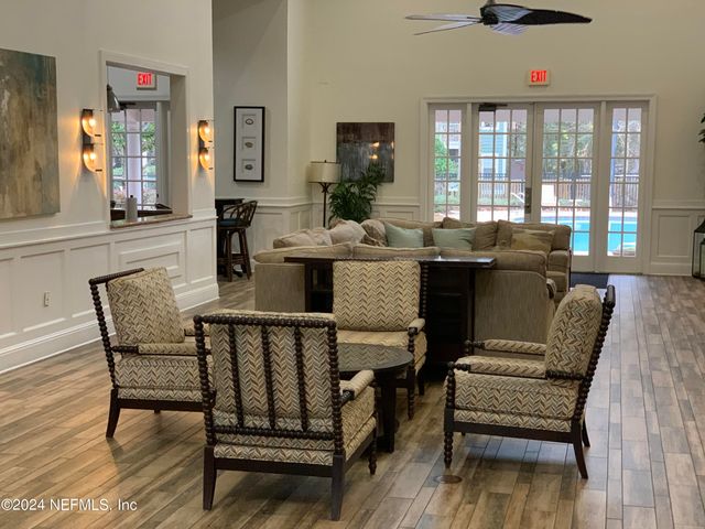 8550 TOUCHTON Road 1323, Jacksonville, FL 32216