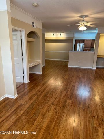 8550 TOUCHTON Road 1323, Jacksonville, FL 32216