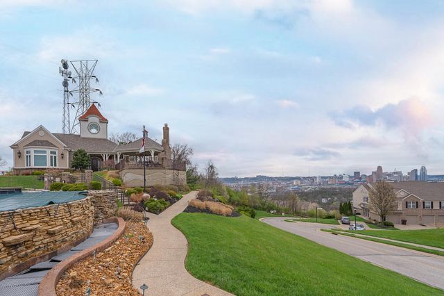 383 Southwind Lane, Ludlow, KY 41016