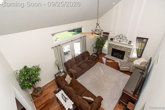 13853 Wellington Drive, Sterling Heights, MI 48313