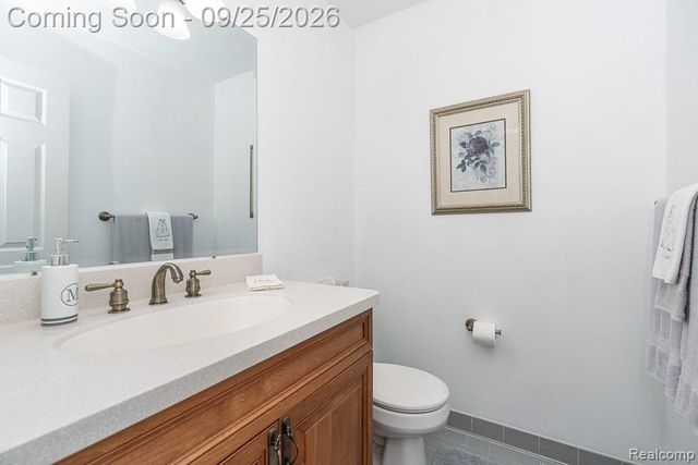 13853 Wellington Drive, Sterling Heights, MI 48313