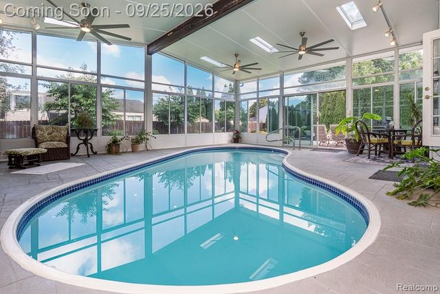 13853 Wellington Drive, Sterling Heights, MI 48313