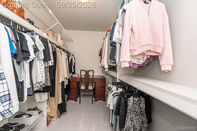 13853 Wellington Drive, Sterling Heights, MI 48313