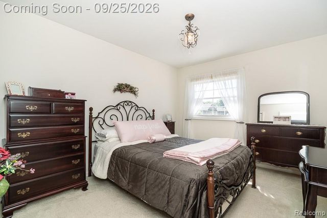 13853 Wellington Drive, Sterling Heights, MI 48313