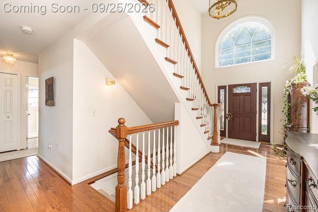 13853 Wellington Drive, Sterling Heights, MI 48313