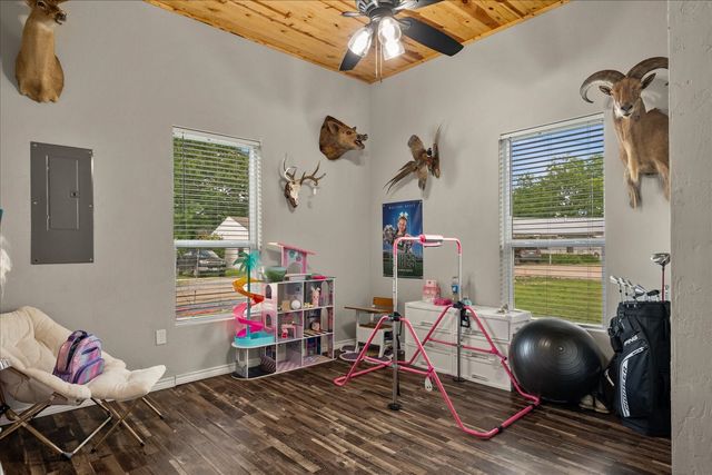 2206 Drake Street, Caddo Mills, TX 75135
