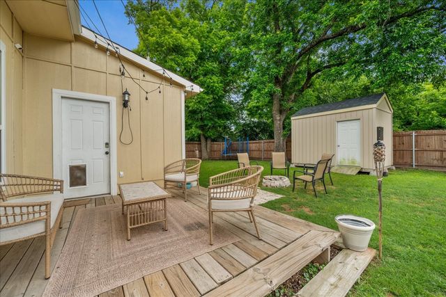2206 Drake Street, Caddo Mills, TX 75135