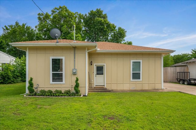 2206 Drake Street, Caddo Mills, TX 75135