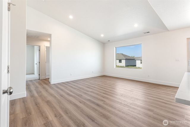 312 N Montana Street, Moses Lake, WA 98837