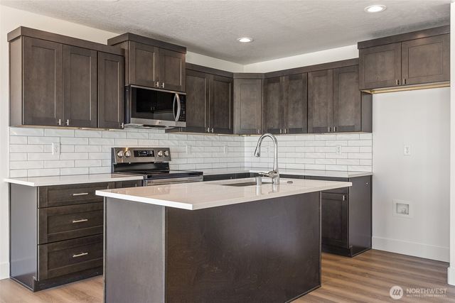 312 N Montana Street, Moses Lake, WA 98837