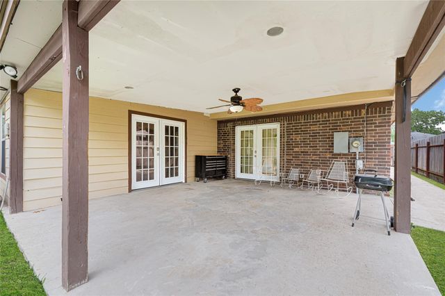 10010 Valley Park Drive, Houston, TX 77078