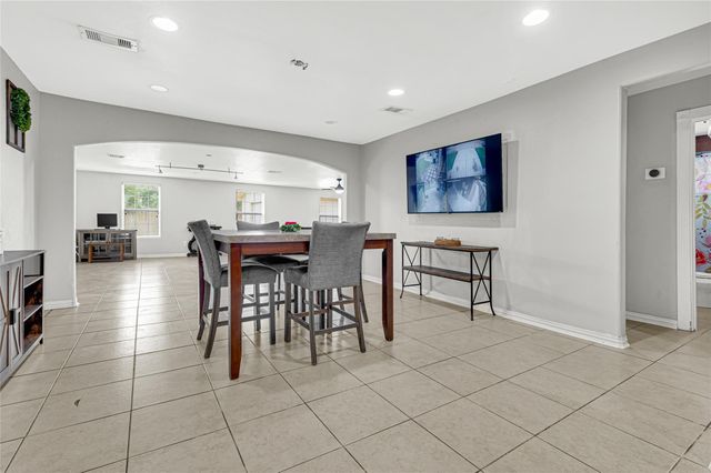 10010 Valley Park Drive, Houston, TX 77078