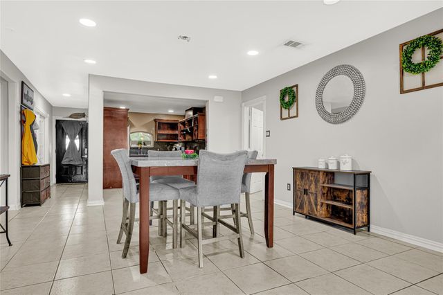 10010 Valley Park Drive, Houston, TX 77078
