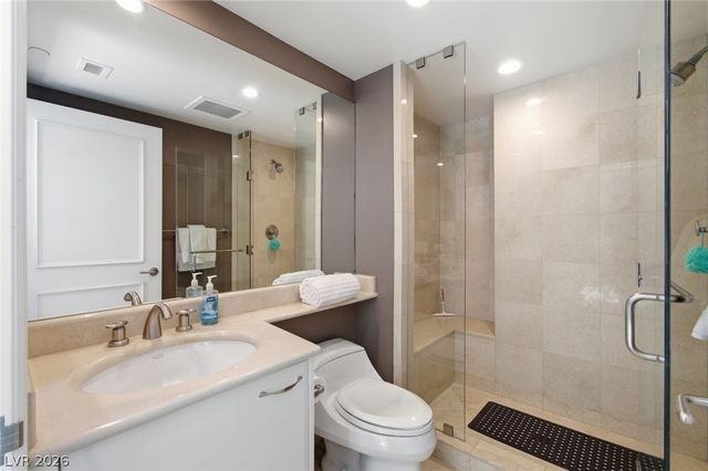 2777 Paradise Road 402, Las Vegas, NV 89109