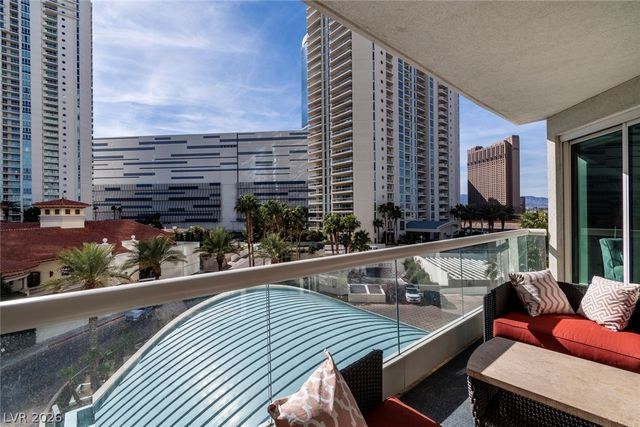 2777 Paradise Road 402, Las Vegas, NV 89109