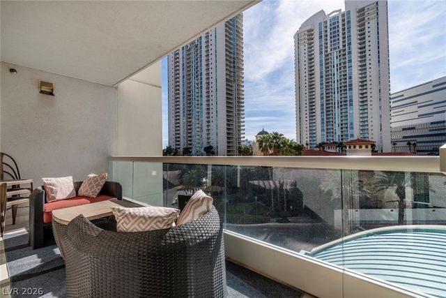 2777 Paradise Road 402, Las Vegas, NV 89109