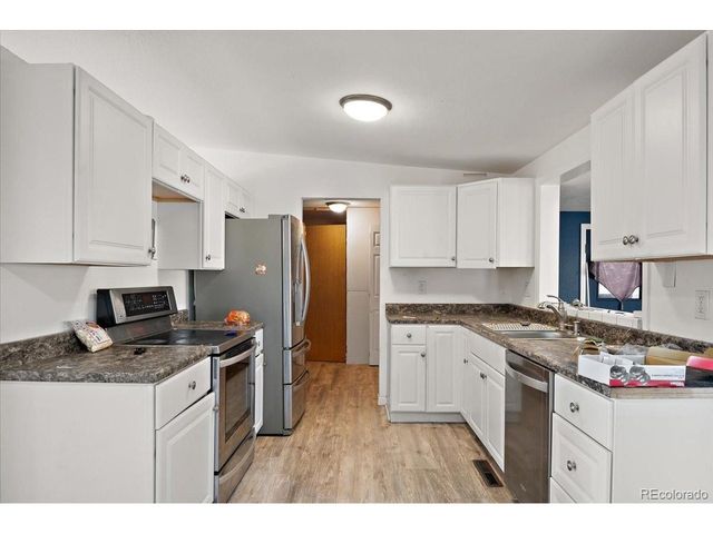 2321 Montezuma Rd, Pueblo, CO 81003