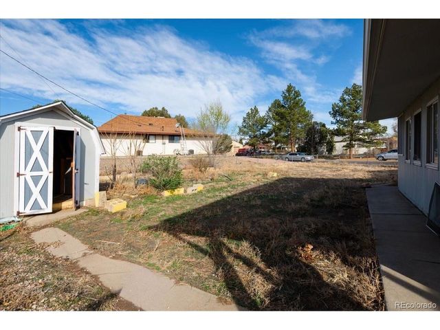2321 Montezuma Rd, Pueblo, CO 81003
