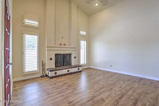 5371 N Buckhorn Drive, Tucson, AZ 85750