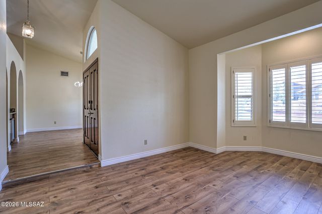 5371 N Buckhorn Drive, Tucson, AZ 85750