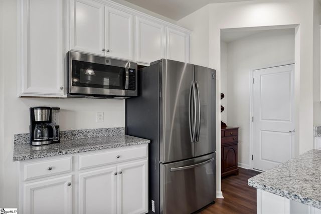 20 Wiltshire Circle, Easley, SC 29642