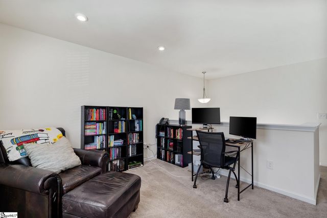 20 Wiltshire Circle, Easley, SC 29642