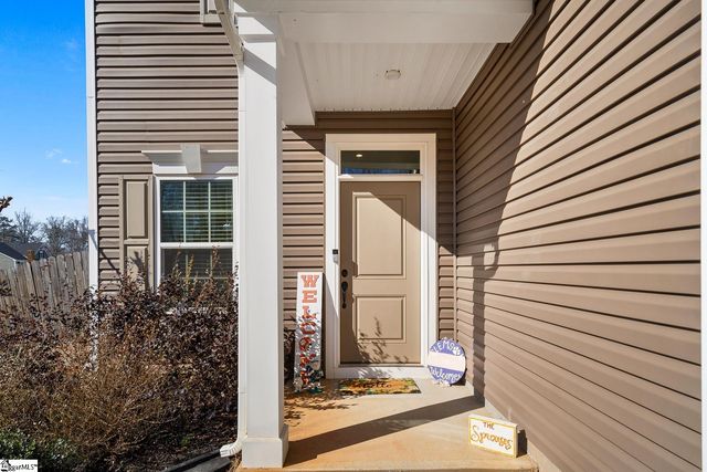 20 Wiltshire Circle, Easley, SC 29642