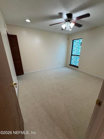 8550 GOLDENEYE Lane, Jacksonville, FL 32217