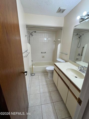 8550 GOLDENEYE Lane, Jacksonville, FL 32217
