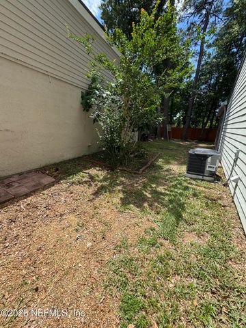 8550 GOLDENEYE Lane, Jacksonville, FL 32217