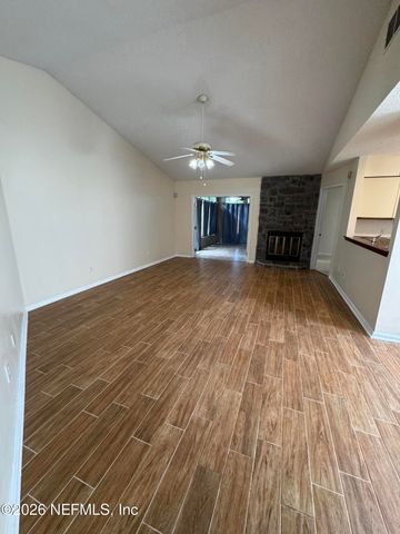8550 GOLDENEYE Lane, Jacksonville, FL 32217