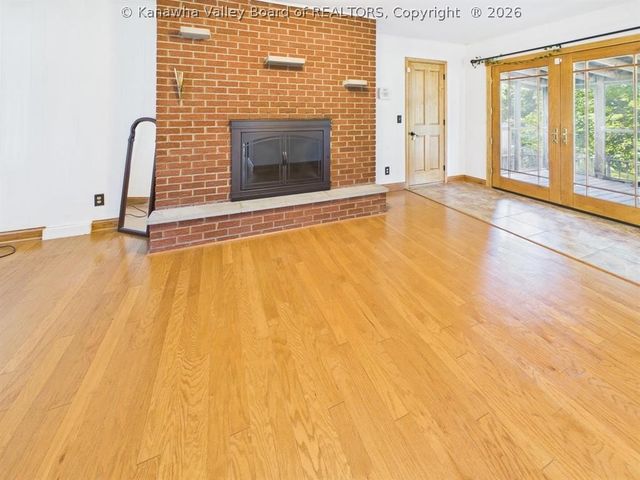 71 Simpson Drive, Huntington, WV 25705