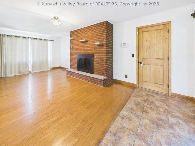 71 Simpson Drive, Huntington, WV 25705