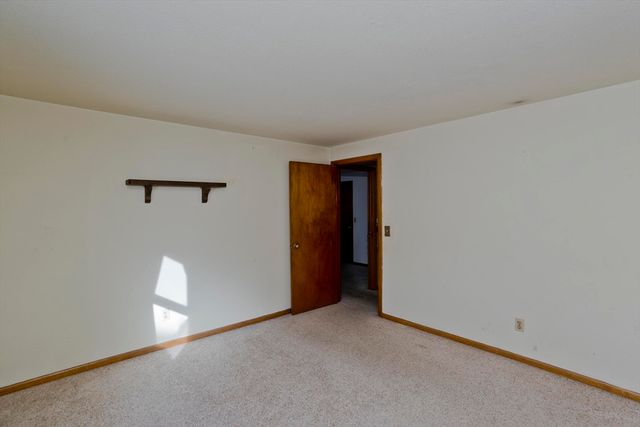 180 Fletcher Circle, Chicopee, MA 01020