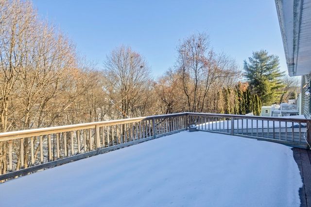 180 Fletcher Circle, Chicopee, MA 01020