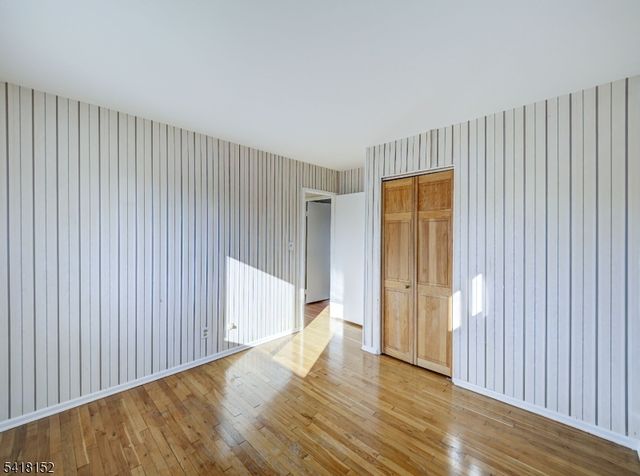 74 Marcy St, Franklin Twp., NJ 08873