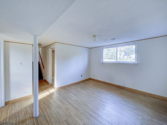 74 Marcy St, Franklin Twp., NJ 08873