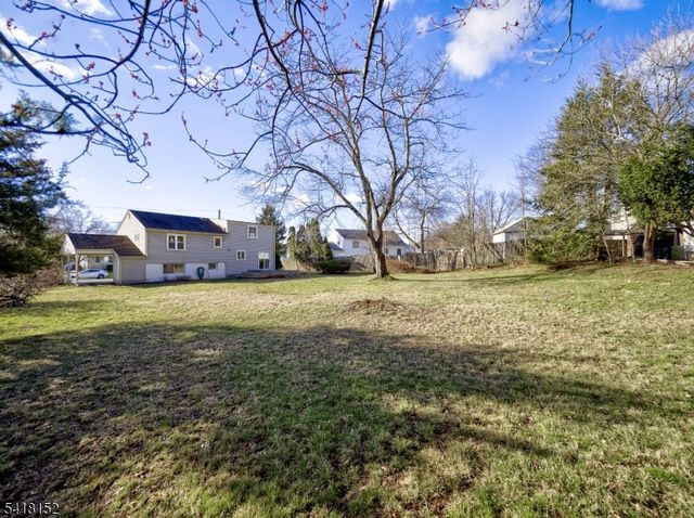 74 Marcy St, Franklin Twp., NJ 08873